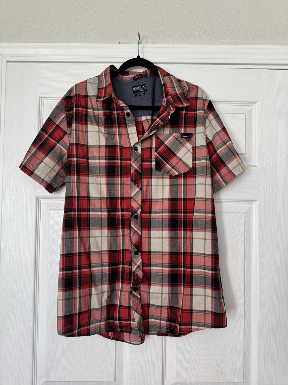 O'Neill Red, Black & Cream Plaid Short-Sleeve Button-Down Shirt